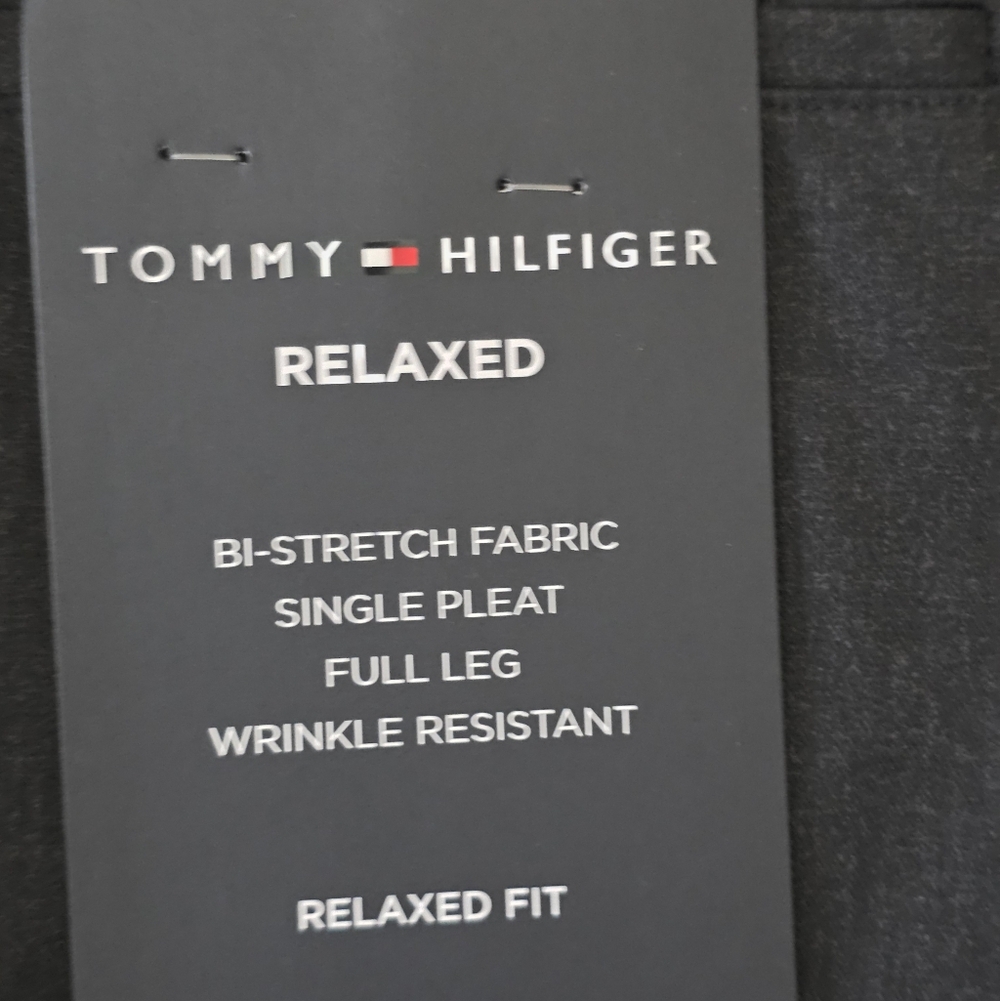 Tommy Hilfiger Mens Dress Pants 32x32 Charcaol Wrinkle Free Career $95 Relax Fit - Picture 5 of 8